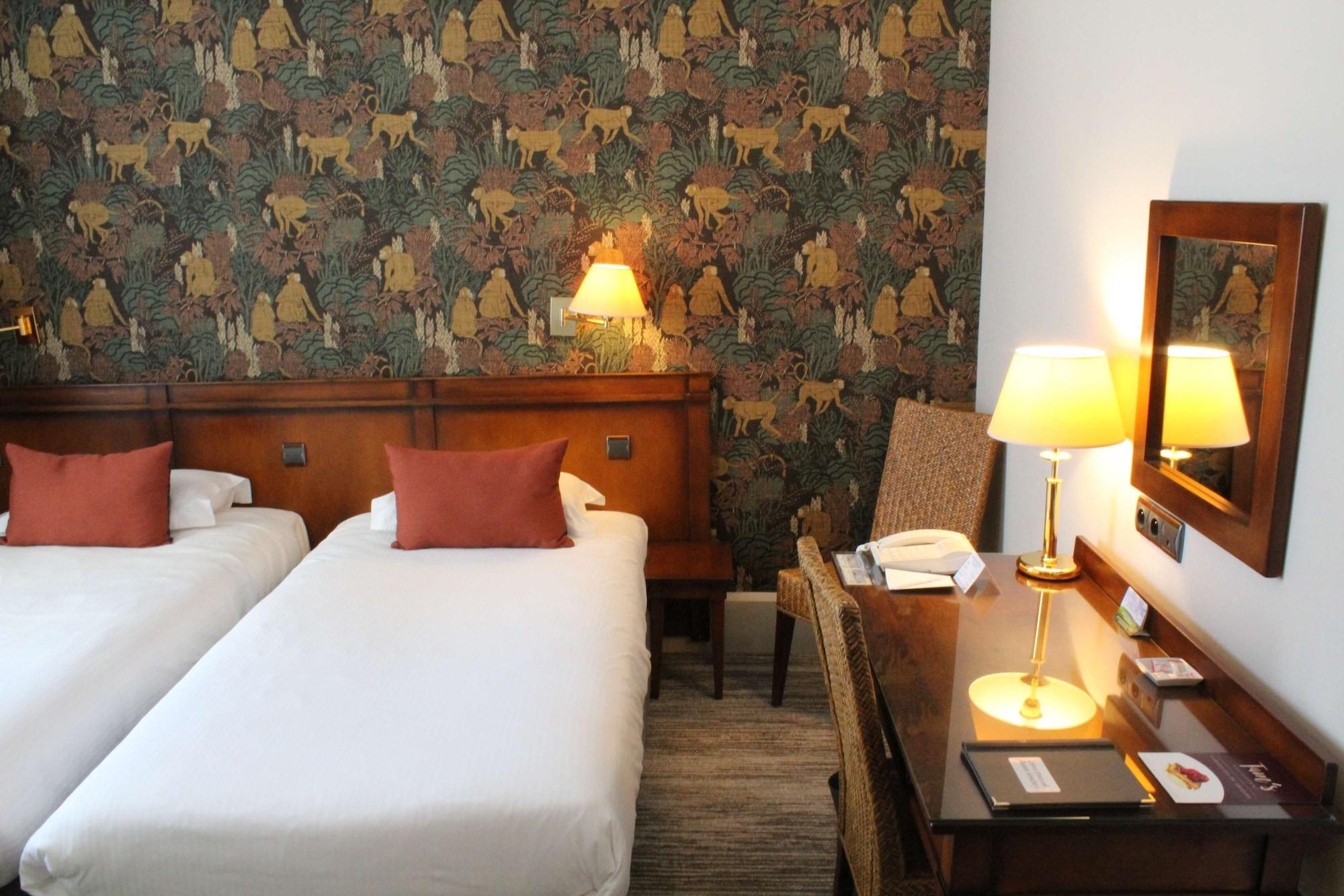 Best Western De Diane Nevers Esterno foto
