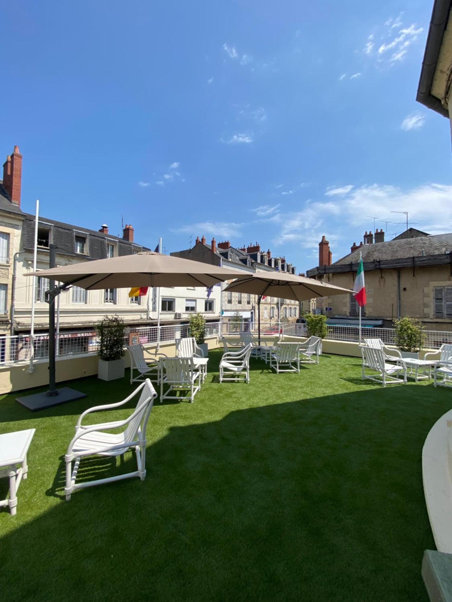 Best Western De Diane Nevers Esterno foto