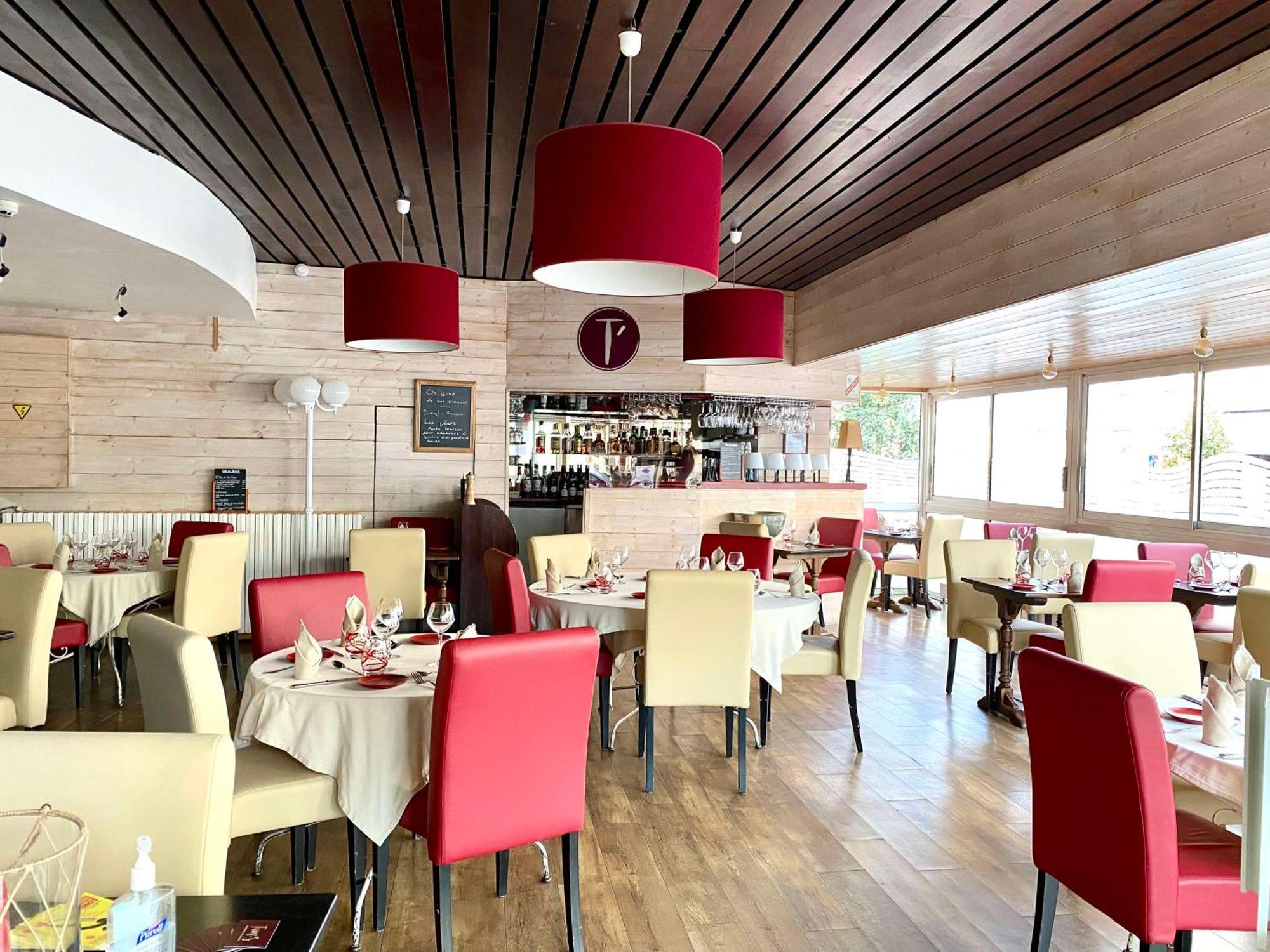 Best Western De Diane Nevers Esterno foto