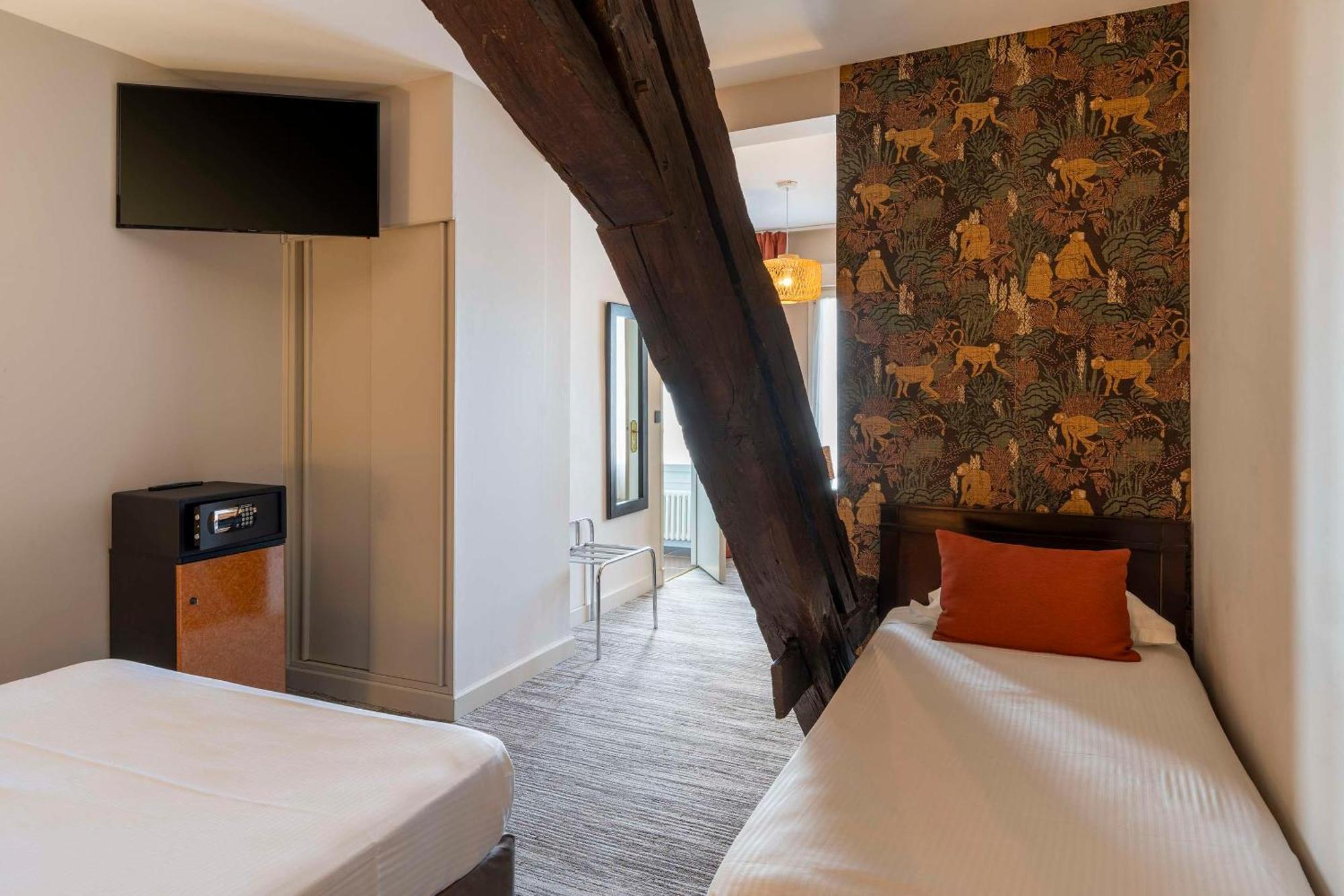 Best Western De Diane Nevers Esterno foto