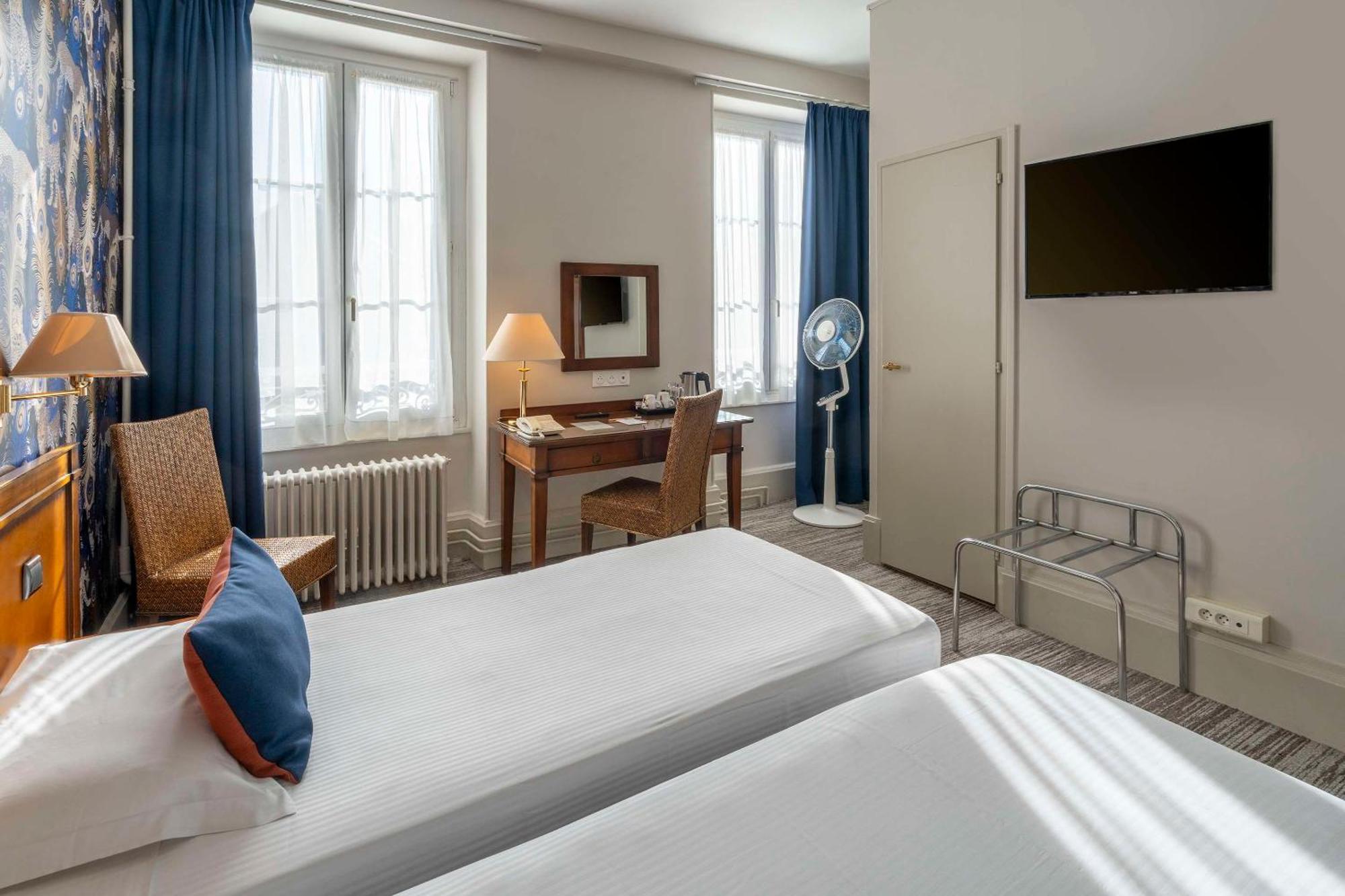 Best Western De Diane Nevers Esterno foto